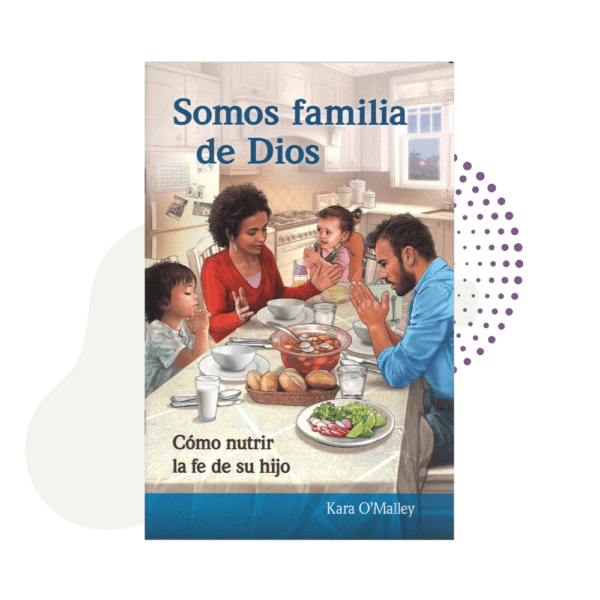 a picture of Somos familiar de Dios sitting at a dinner table.